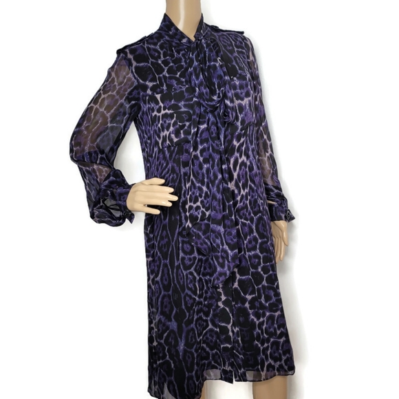 Carolina Herrera silk purple and black animal print Ling sleeve dress with bow. - Picture 8 of 12